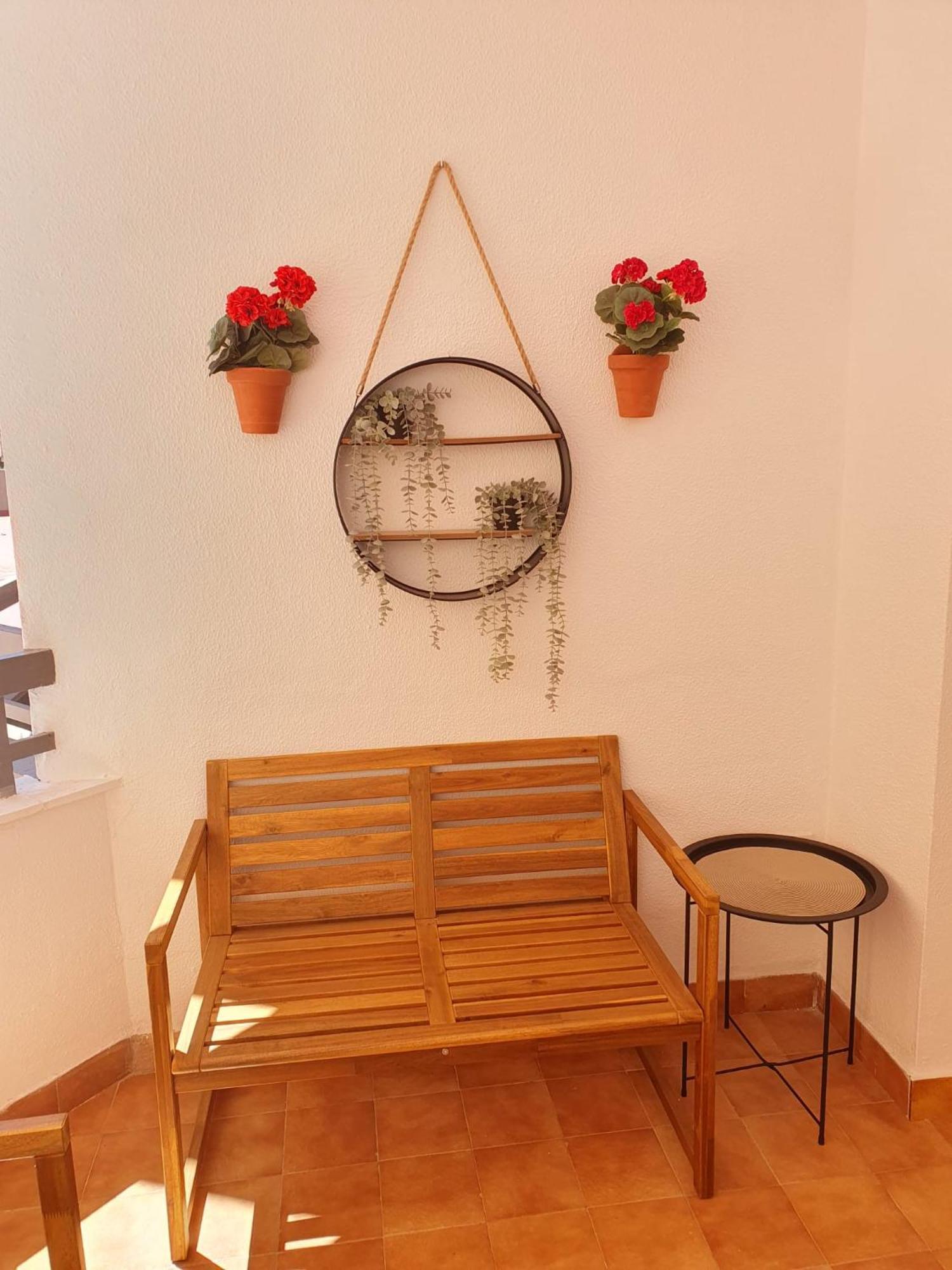 Estacion Del Mar Apartment Malaga Exterior photo